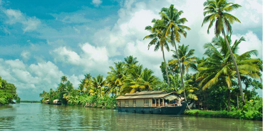 Top Reasons To Visit God’s Own Country : Kerala