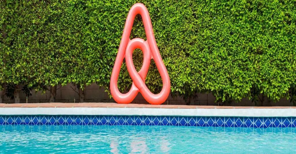 Airbnb Said to Shut Domestic Business in China Due to COVID-19 Lockdown