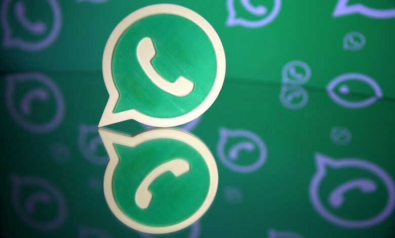 WhatsApp Spotted Bringing Ability to Silently Exit Groups