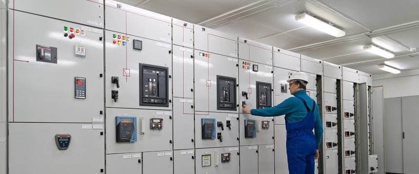 The Importance of Electrical Switchboards in Industrial Facilities