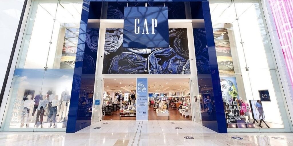 Reliance becomes official retailer of Gap brand in India