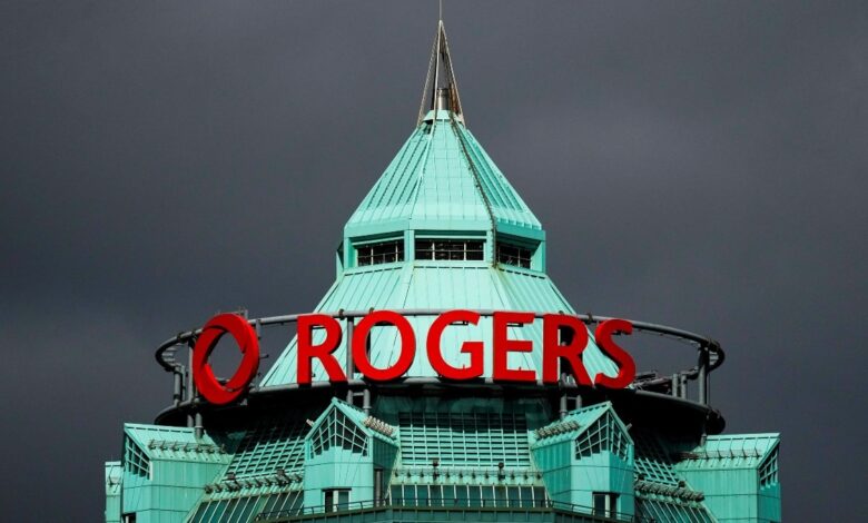 Rogers Faces Canadian Government Probe Into Widespread Outage, Operators Directed to Keep Users Better Informed