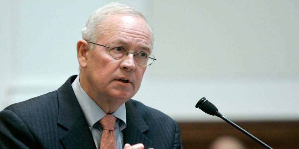 Kenneth Starr, who impeached Bill Clinton, dies