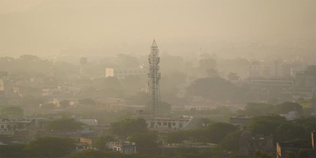 Plan implemented to tackle pollution in Delhi