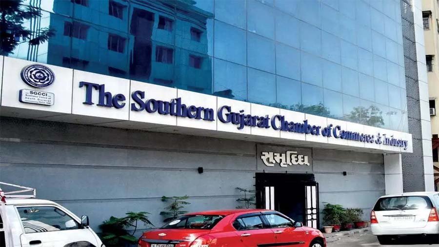 Surat: Chamber organizes dialogue meeting between Police Department and businessmen on ‘Economic Offenses’