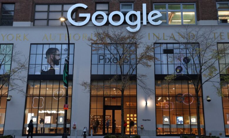Google Said to Pay $400 Million to Settle Location-Tracking Lawsuit