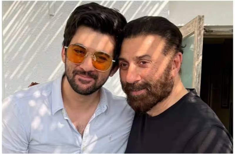 Sunny Deol’s son Karan Deol will take a walk together on this day