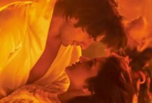 This Bollywood movie has more than 30 liplocks, broke all records